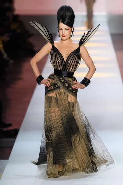 Look 53
